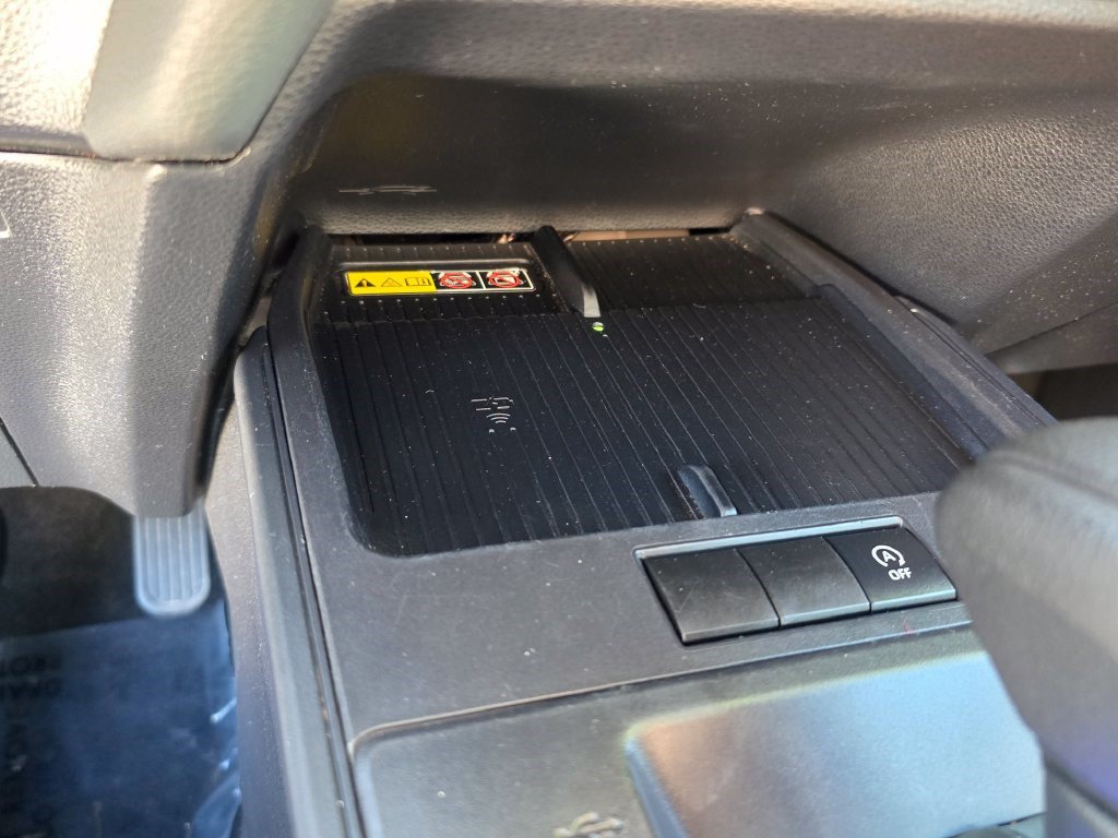 Used 2026 Toyota Corolla Cross LE FWD image 25
