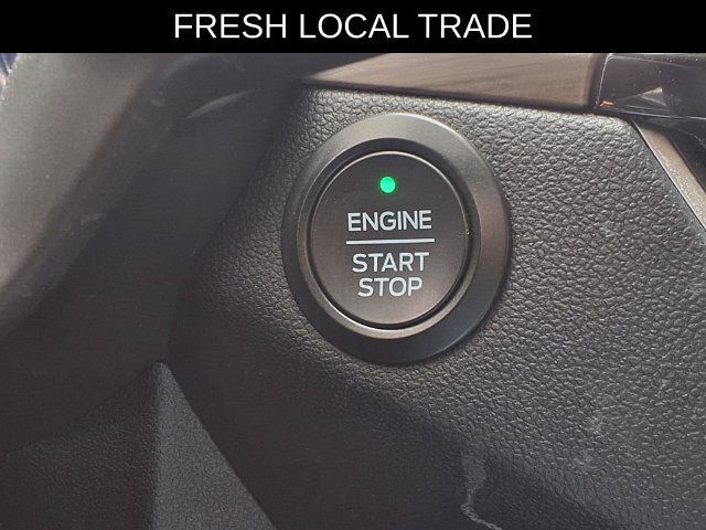 Used 2020 Ford Escape Titanium FWD image 15