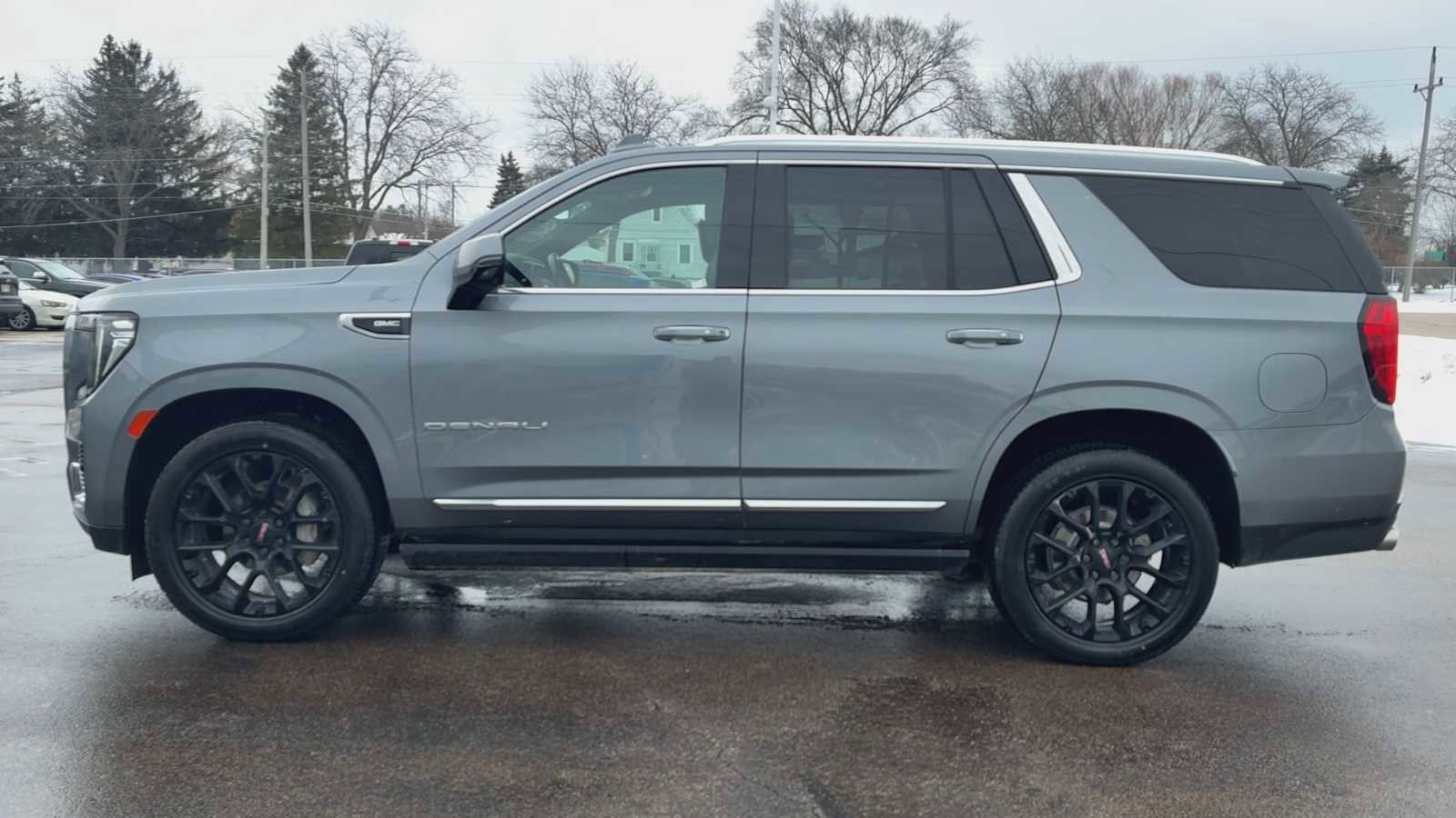 Certified 2022 GMC Yukon Denali image 5