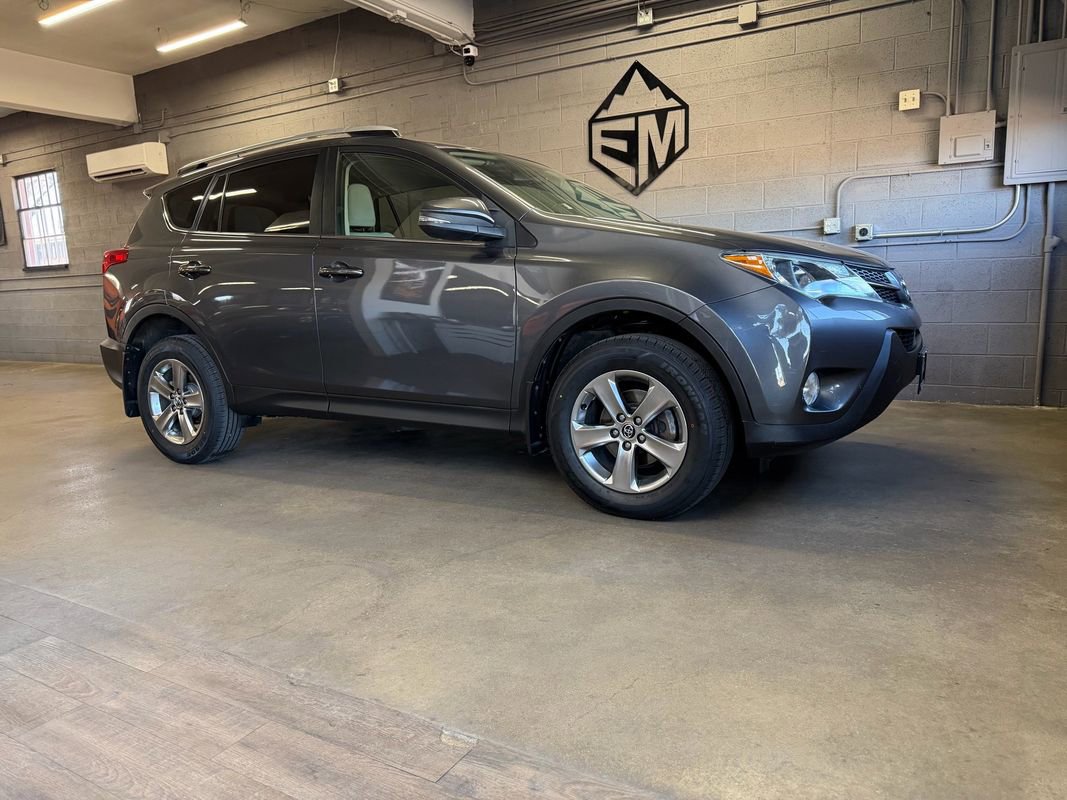 Used 2015 Toyota RAV4 XLE image 4