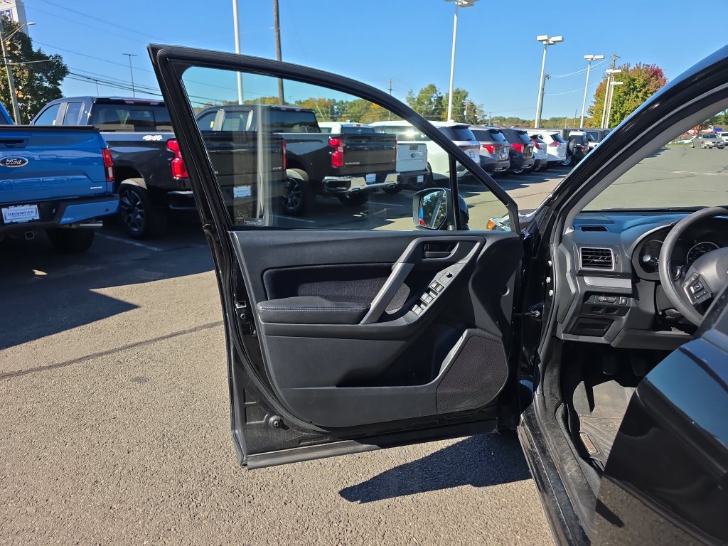 Used 2016 Subaru Forester 2.5i Premium AWD/4WD image 19