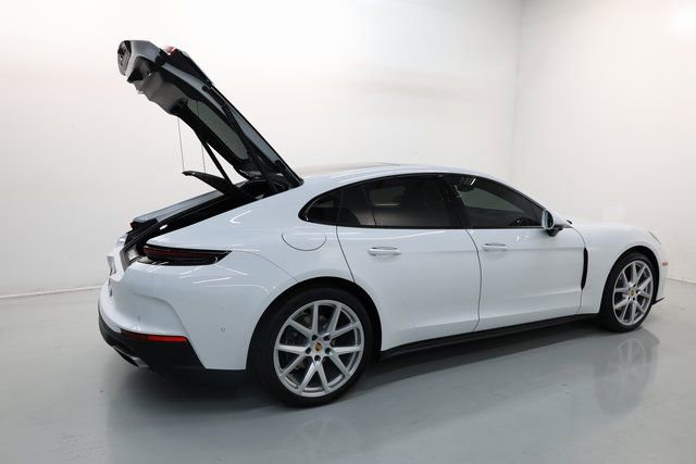 Used 2024 Porsche Panamera 4 image 70