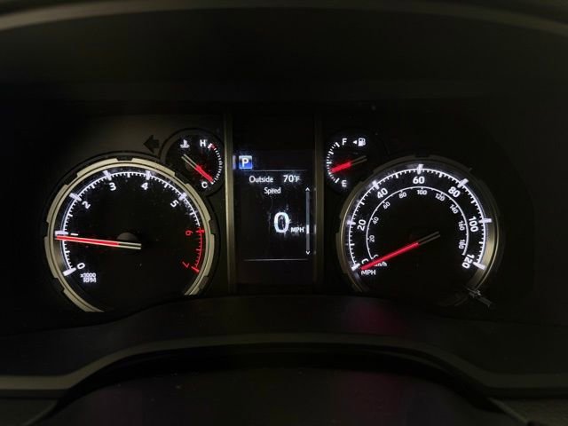 Used 2023 Toyota 4Runner TRD Off-Road Premium w/ Moonroof Package AWD/4WD image 18
