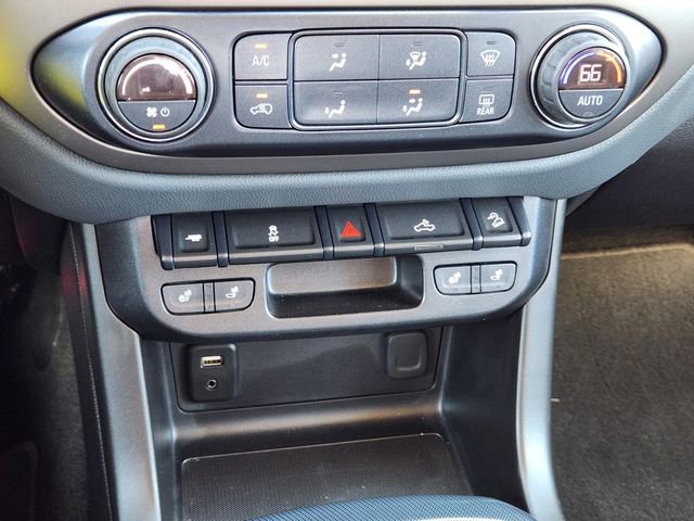 Used 2018 Chevrolet Colorado Z71 image 19