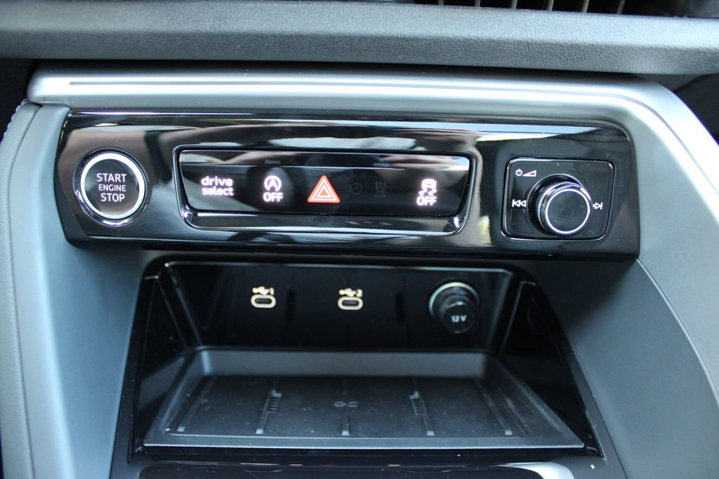 New 2025 Audi Q5 Premium Plus image 19