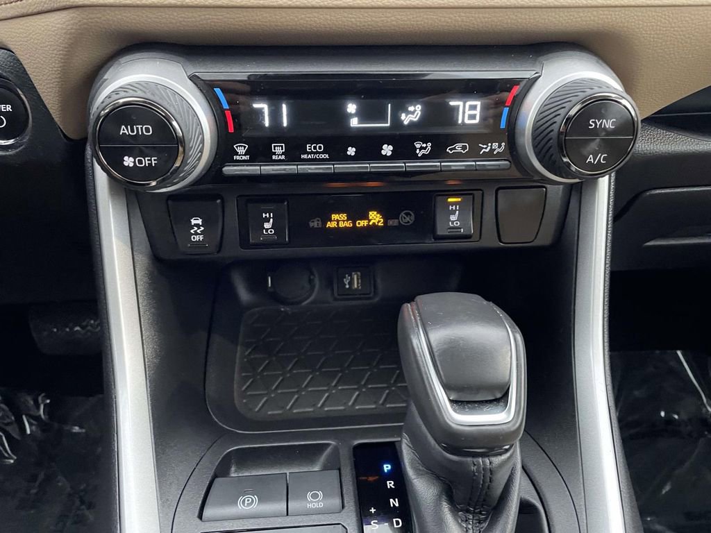 Used 2024 Toyota RAV4 XLE Premium w/ Weather Package image 41