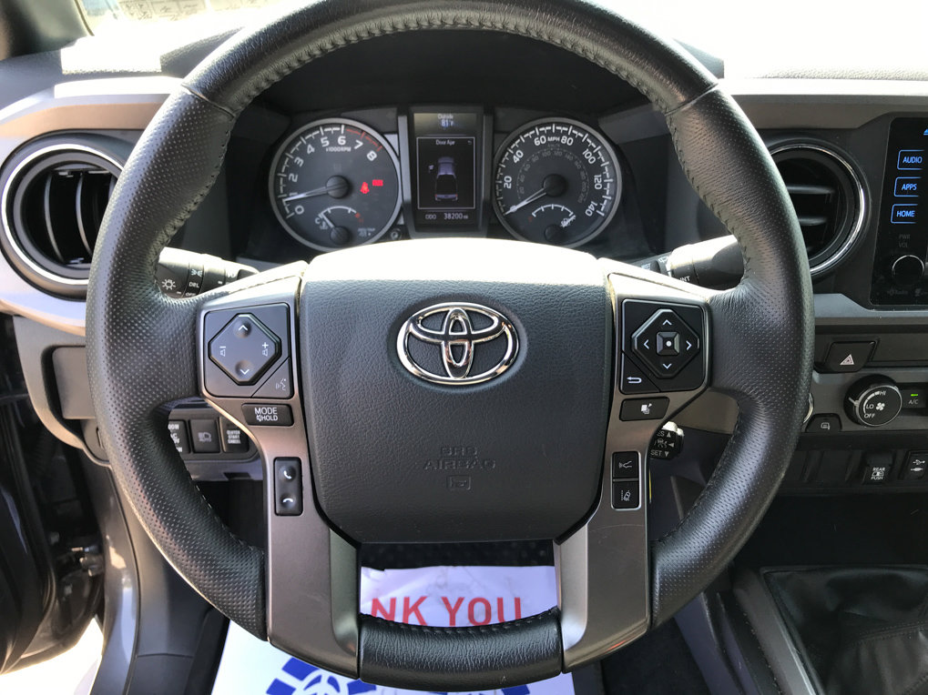 Used 2019 Toyota Tacoma TRD Sport AWD/4WD image 14