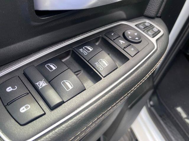Used 2024 RAM 2500 Big Horn w/ Bed Utility Group AWD/4WD image 13