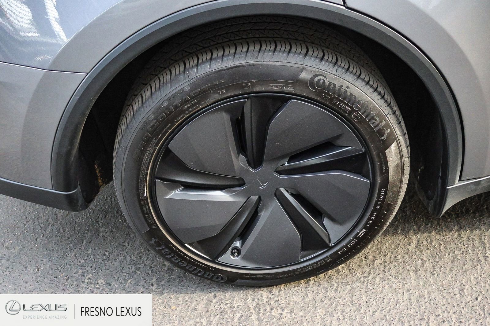 Used 2026 Tesla Model Y 2WD image 8