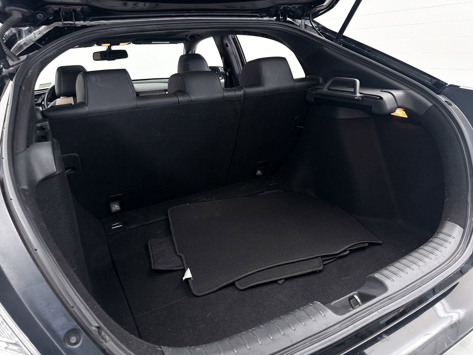 Used 2017 Honda Civic EX-L image 31