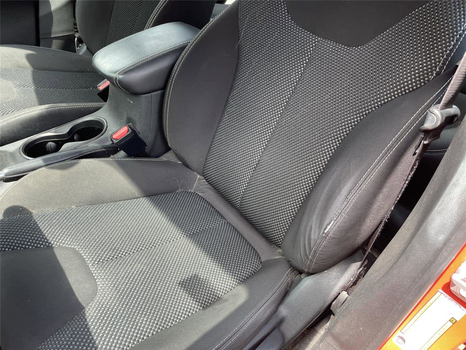 Used 2015 Dodge Dart SXT w/ Rallye Appearance Group FWD image 9