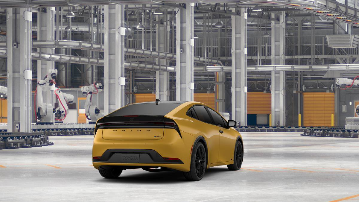 New 2026 Toyota Prius AWD image 9