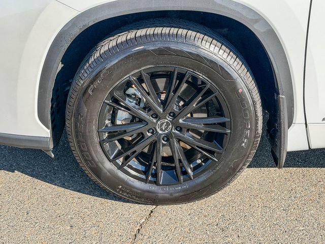 Used 2022 Toyota Highlander Bronze Edition AWD/4WD image 10