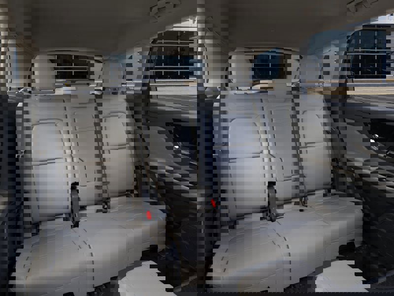 New 2026 Lincoln Corsair Premiere w/ Rear Removable Package Tray image 11