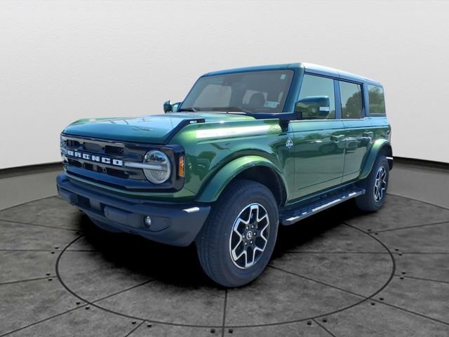 Used 2023 Ford Bronco Outer Banks AWD/4WD image 1