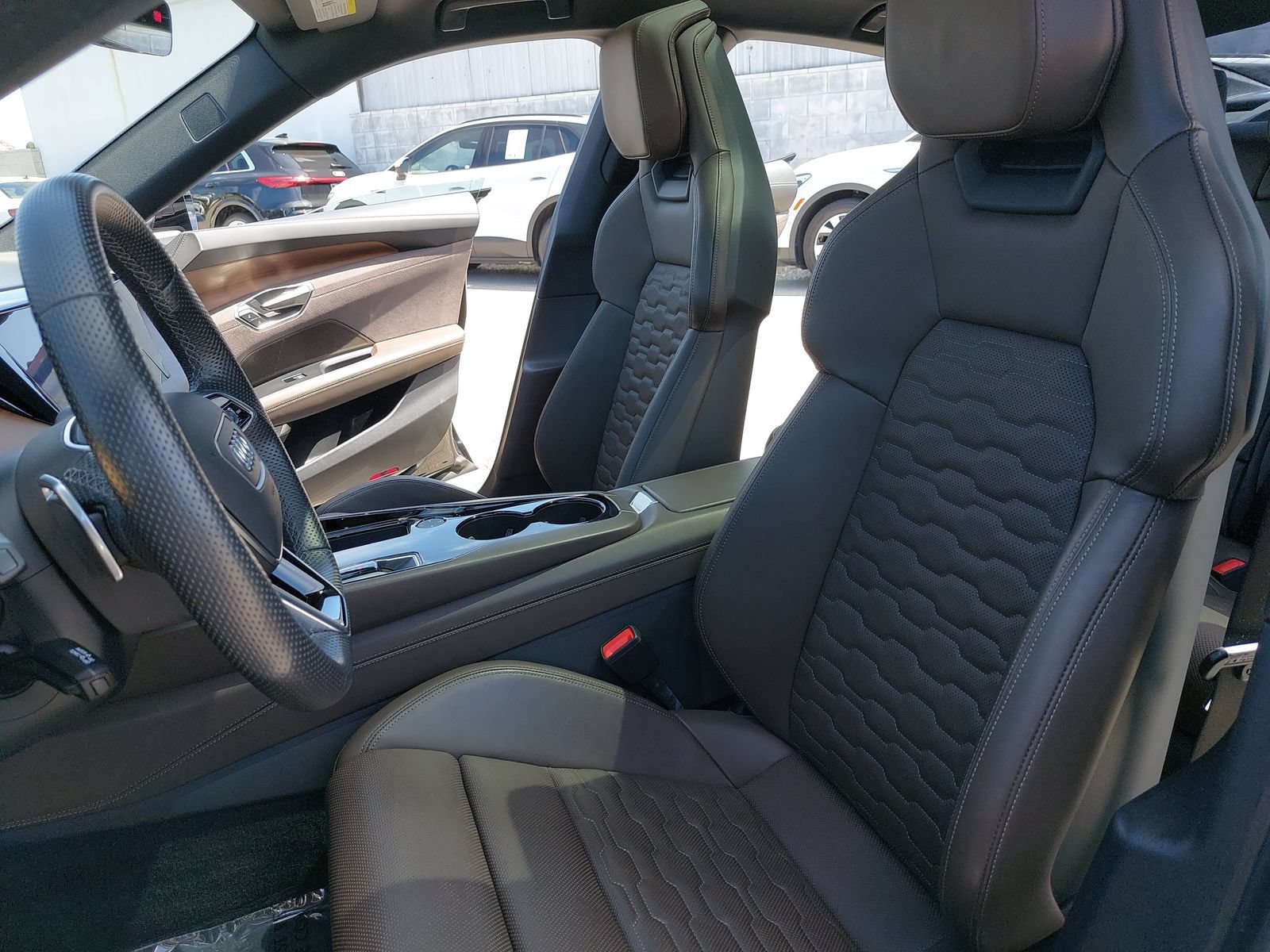 Used 2024 Audi e-tron GT Premium Plus w/ Executive Package AWD/4WD image 15
