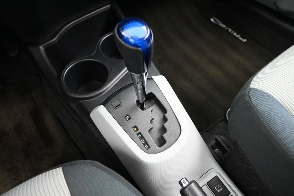 Used 2013 Toyota Prius C Two FWD image 6