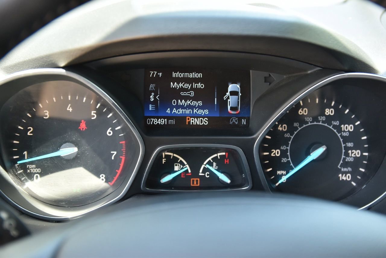 Used 2019 Ford Escape SEL image 25