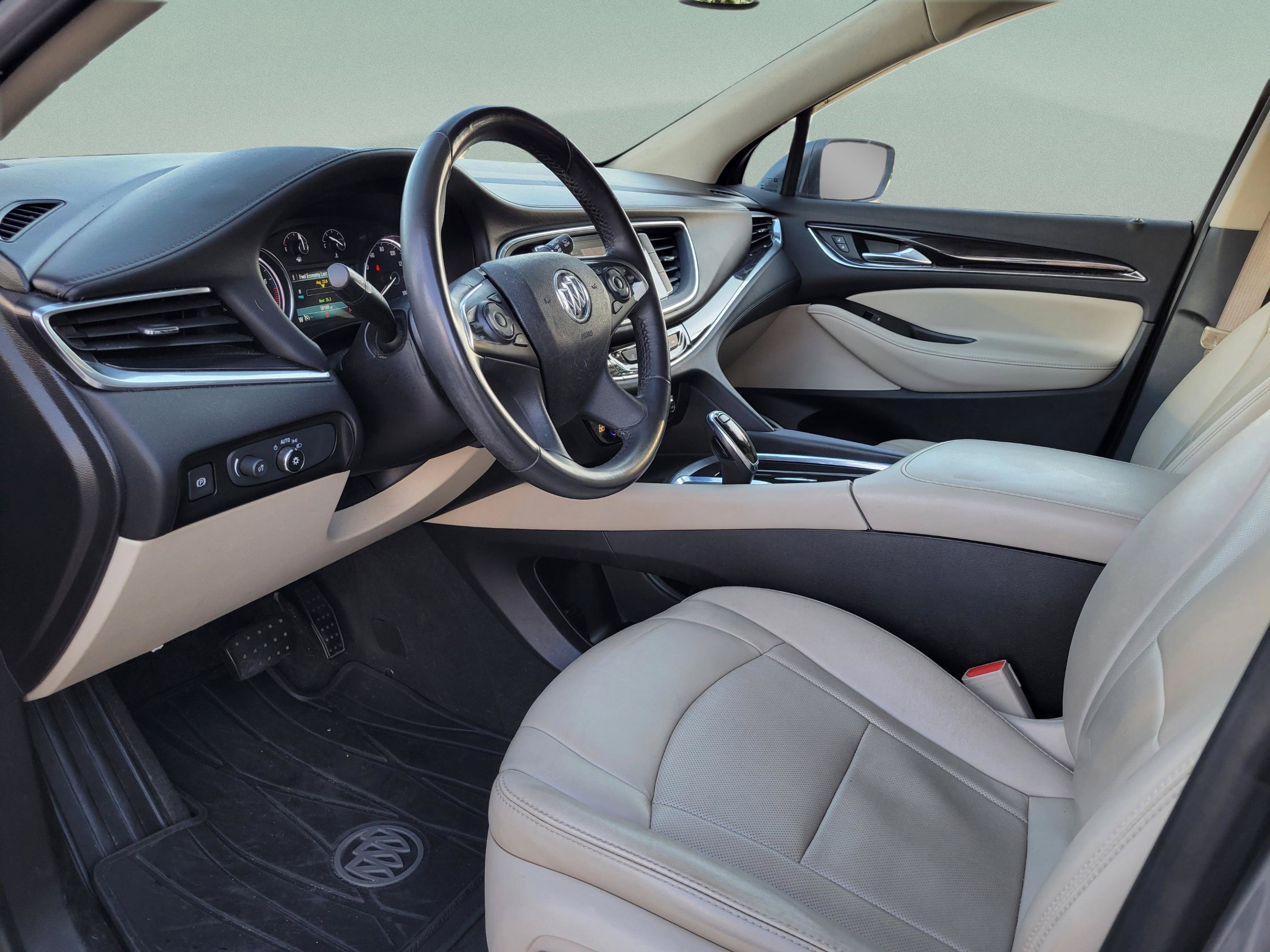 Used 2019 Buick Enclave Essence AWD/4WD image 14