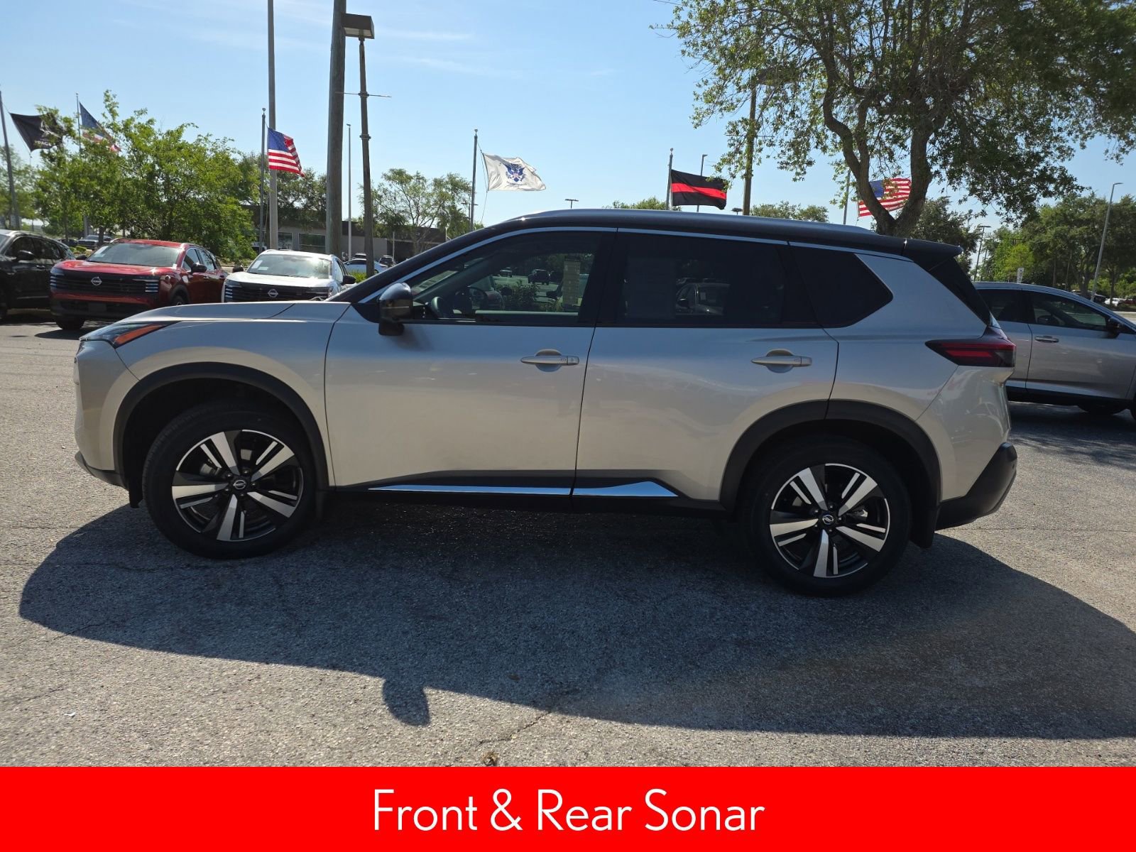 Used 2021 Nissan Rogue SL w/ Premium Package image 7