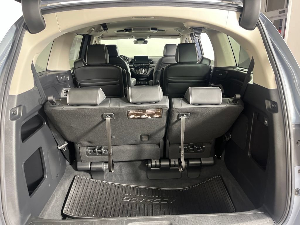 Certified 2025 Honda Odyssey Elite image 23