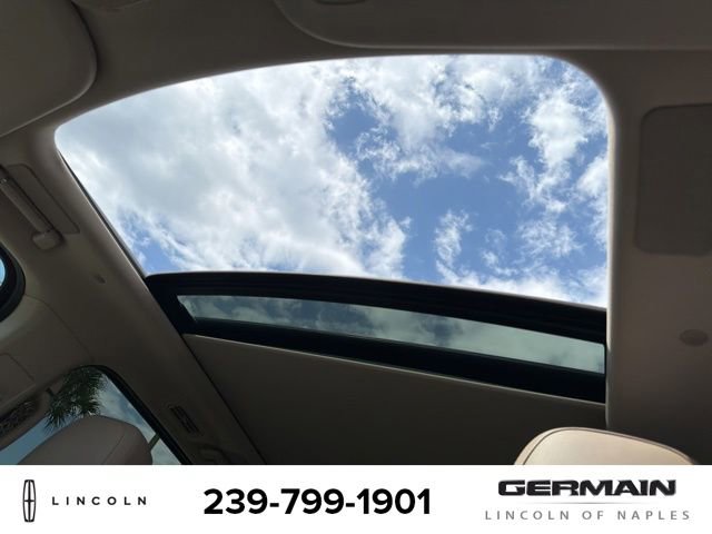 Used 2024 Lincoln Navigator Reserve AWD/4WD image 16