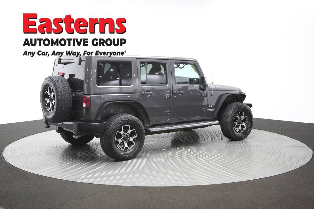 Used 2017 Jeep Wrangler Unlimited Sahara w/ Dual Top Group AWD/4WD image 42