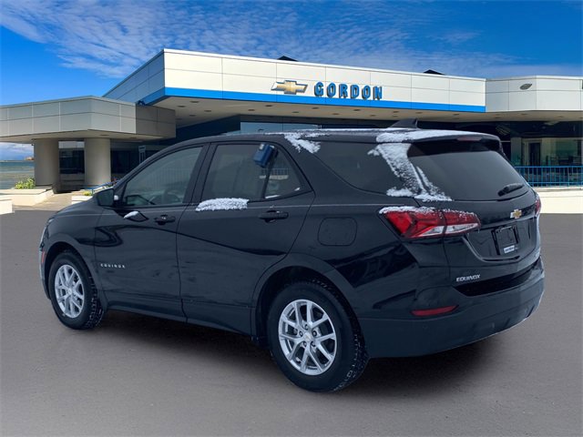 Used 2024 Chevrolet Equinox LS w/ LS Convenience Package image 7