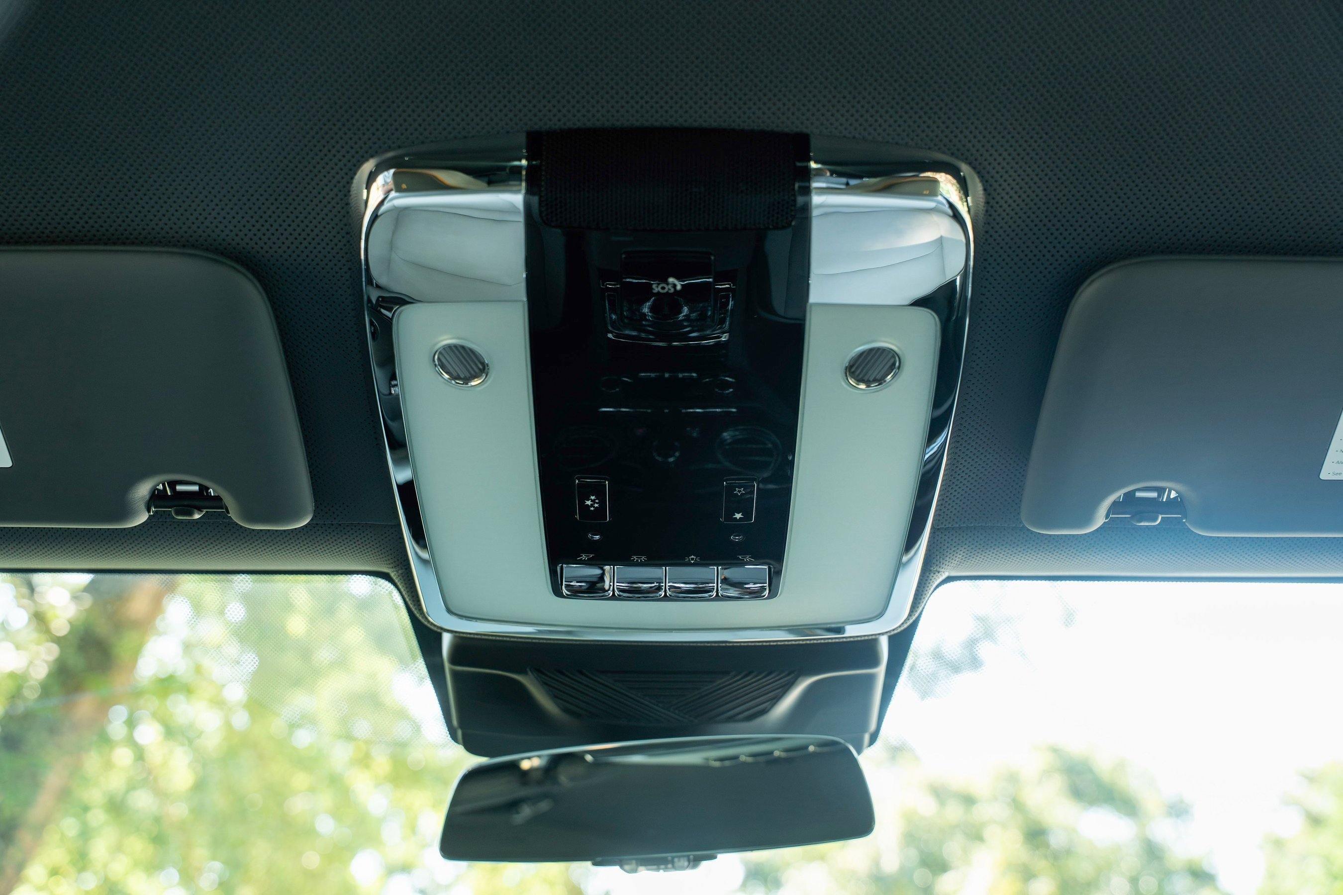 Used 2025 Rolls-Royce Spectre w/ Spectre Launch Package image 30