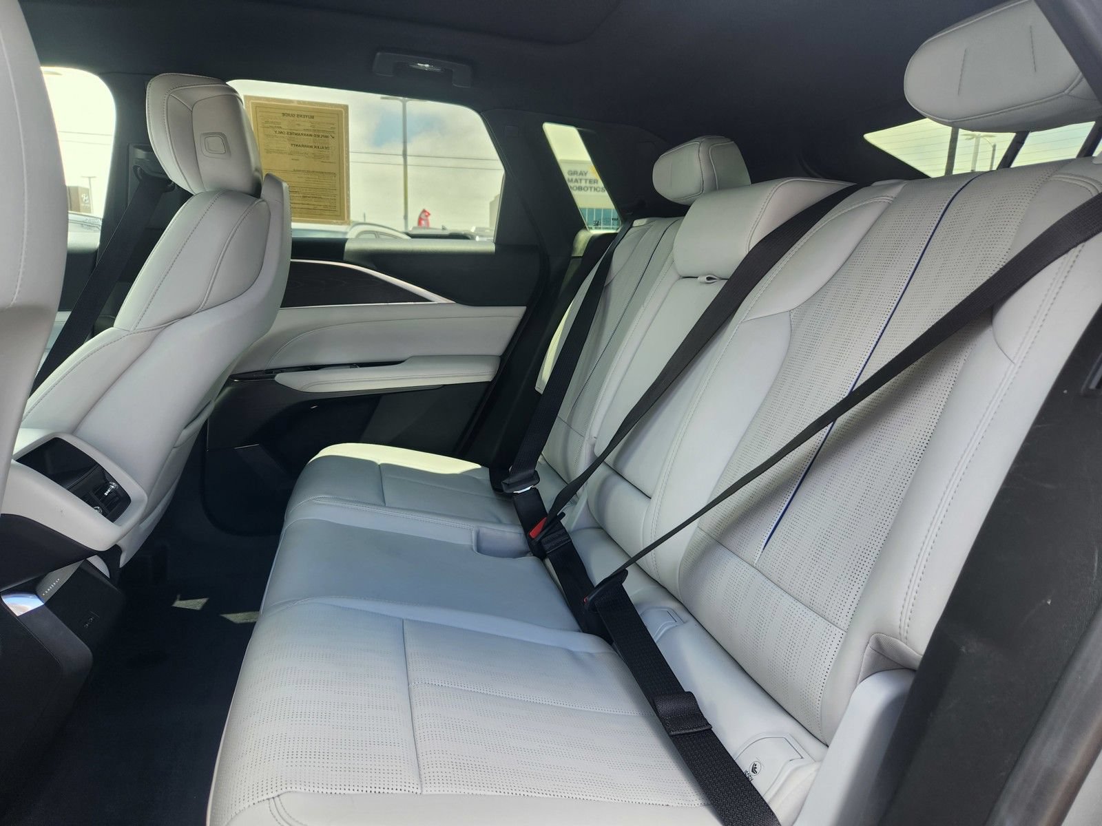Used 2024 Cadillac Lyriq Sport AWD/4WD image 13