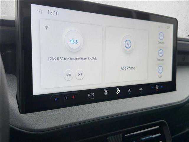 New 2025 Ford Maverick XLT image 12