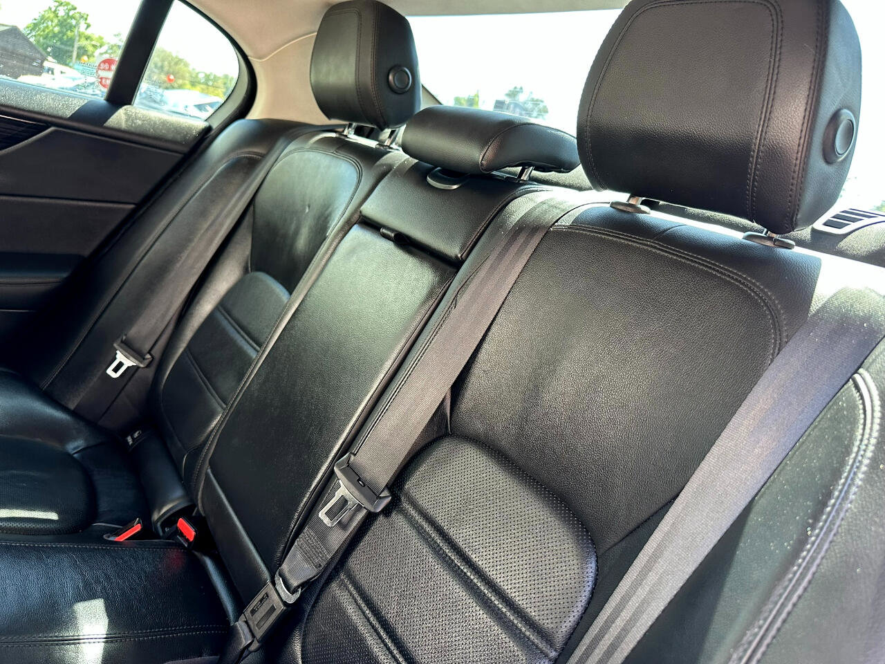 Used 2020 Jaguar XE S image 44