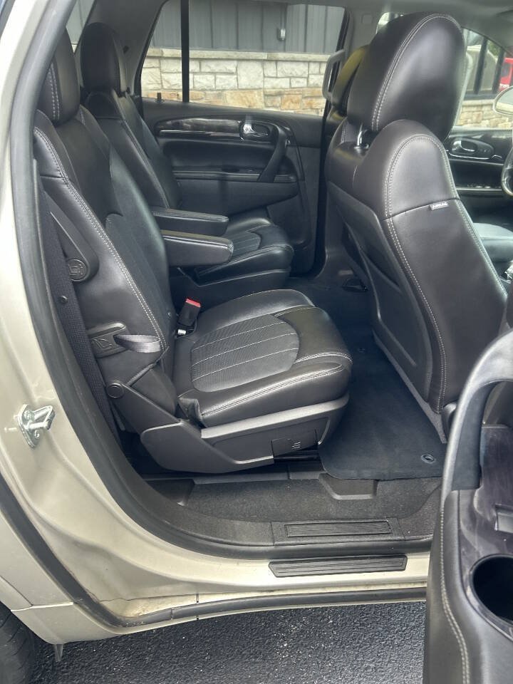 Used 2017 Buick Enclave Leather AWD/4WD image 9