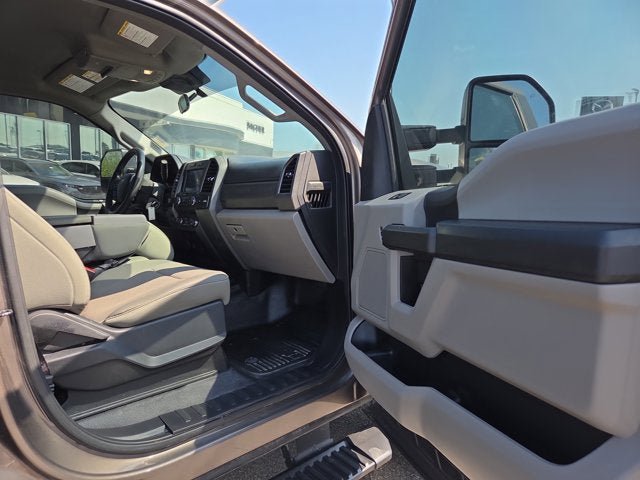 Used 2020 Ford F250 XL w/ STX Appearance Package AWD/4WD image 13