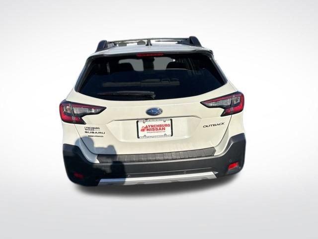 Used 2023 Subaru Outback Limited image 5