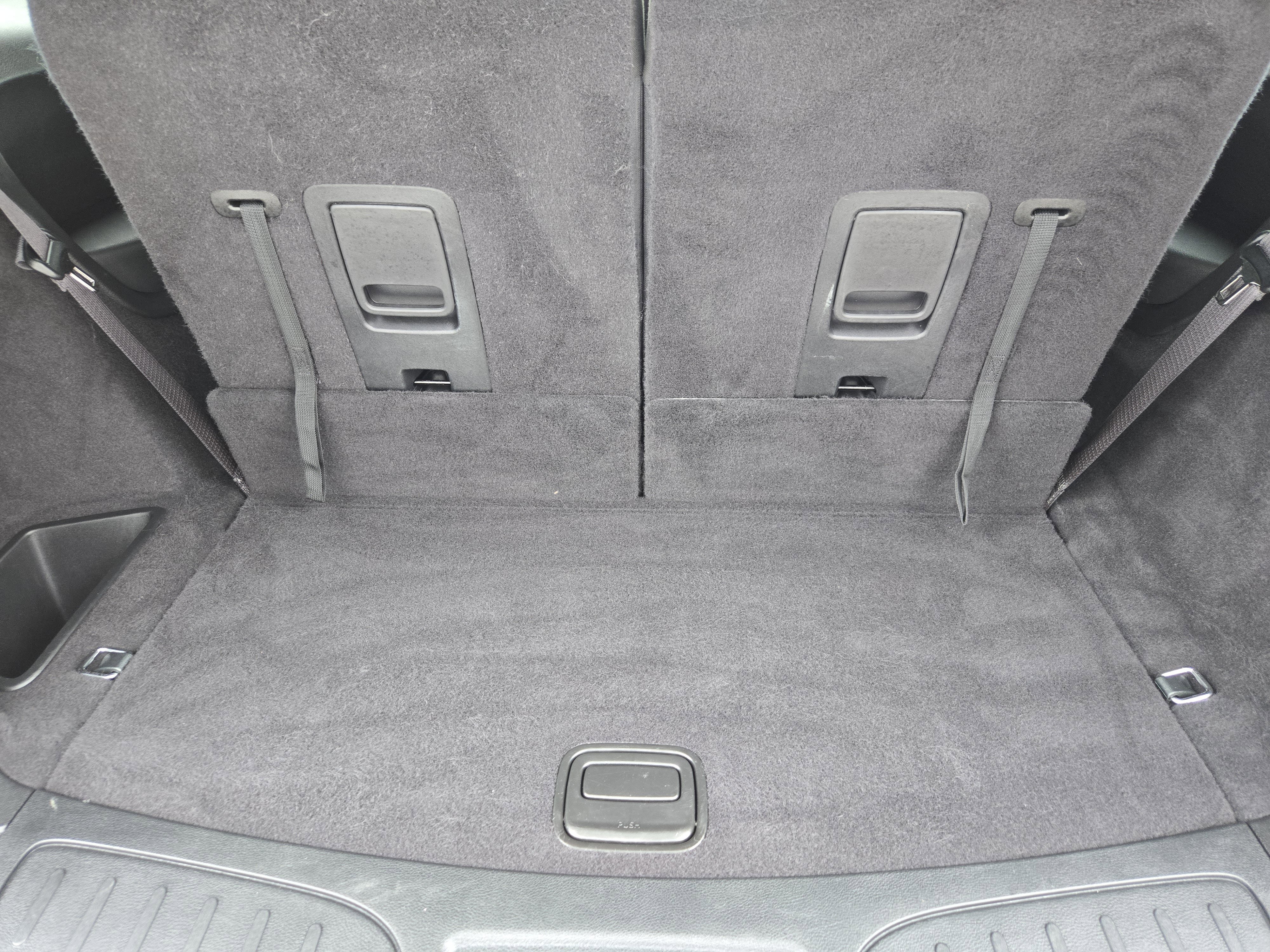 Used 2024 Dodge Durango SXT w/ SXT Blacktop Group image 35