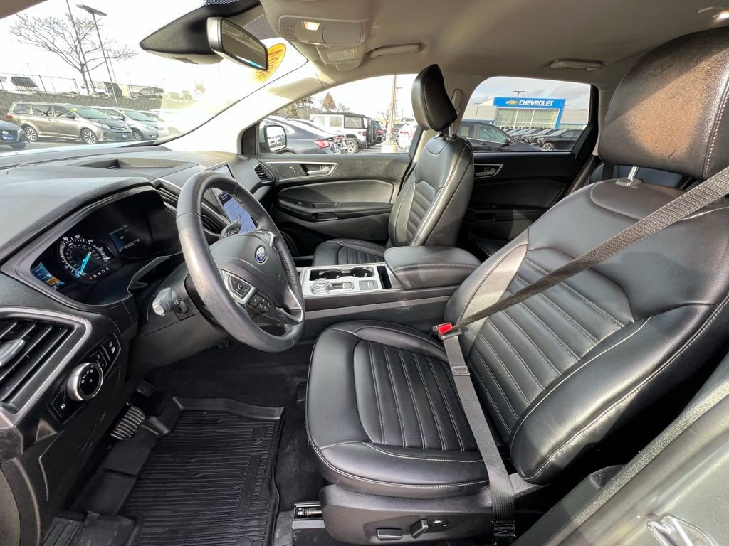 Used 2024 Ford Edge SEL w/ Convenience Package image 18
