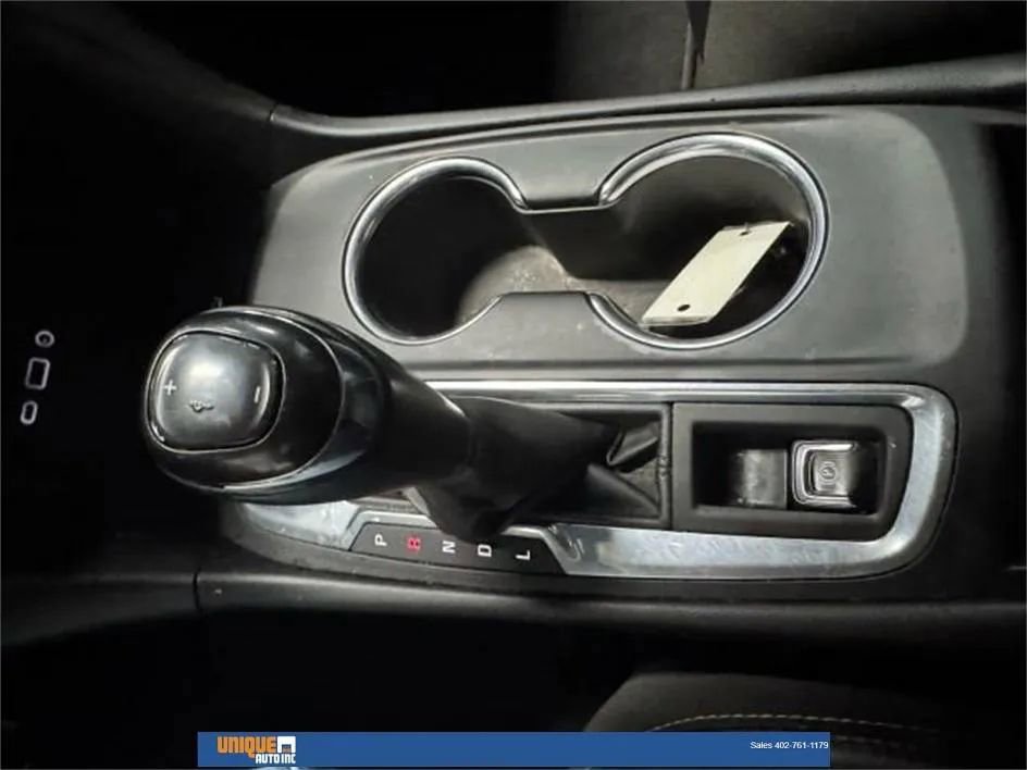 Used 2019 Chevrolet Equinox Premier image 25