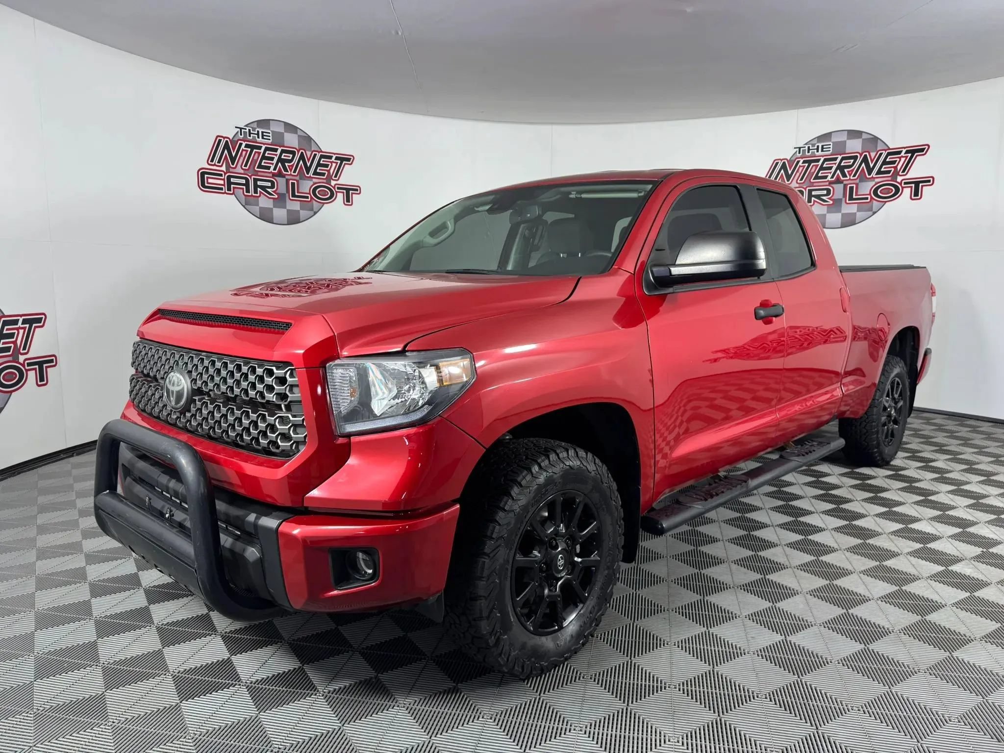 Used 2021 Toyota Tundra SR5 w/ SX Package AWD/4WD image 3