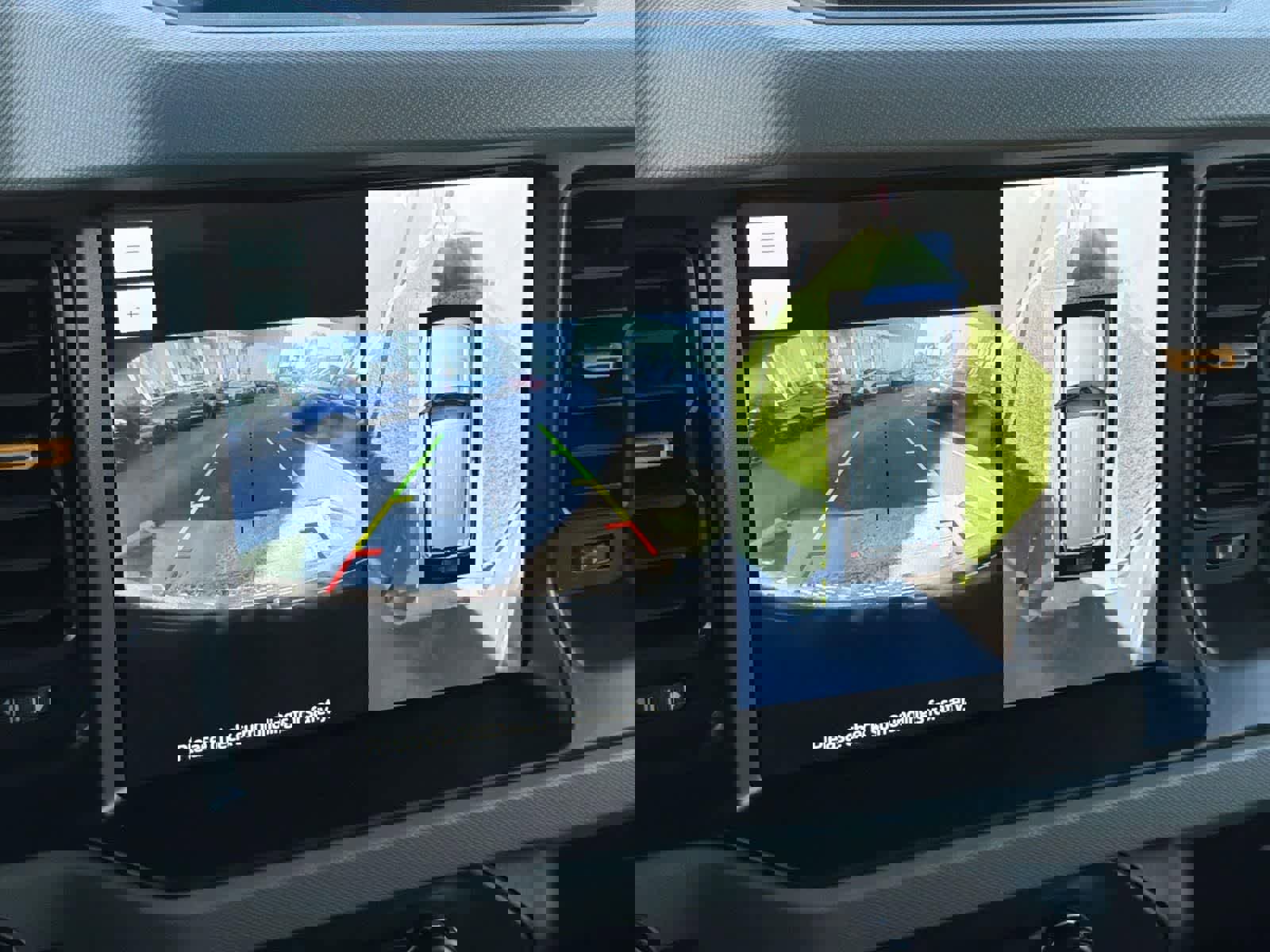 Used 2023 Ford Bronco Badlands image 17