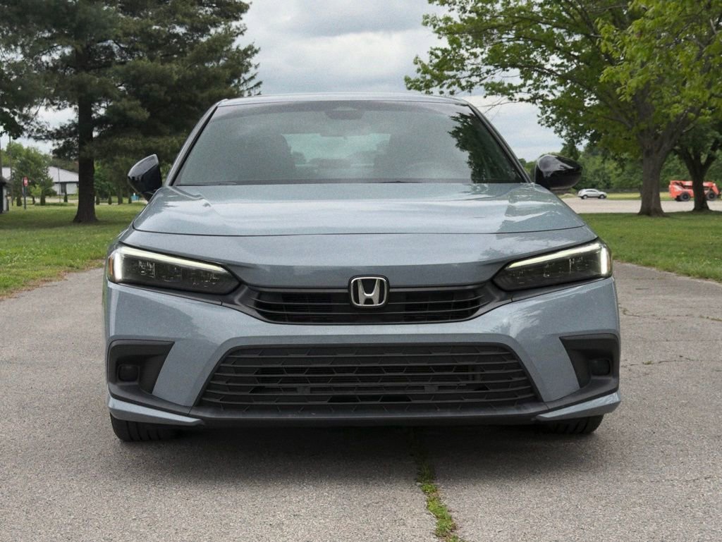 Used 2023 Honda Civic Sport image 2
