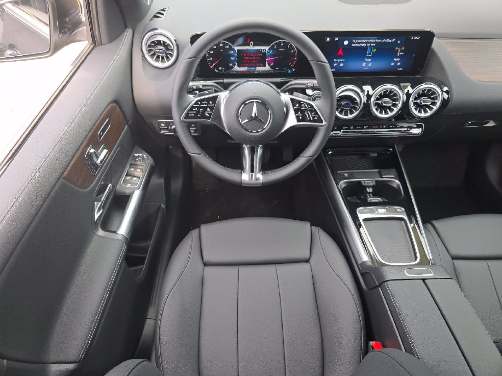 New 2026 Mercedes-Benz GLA 250 4MATIC image 24