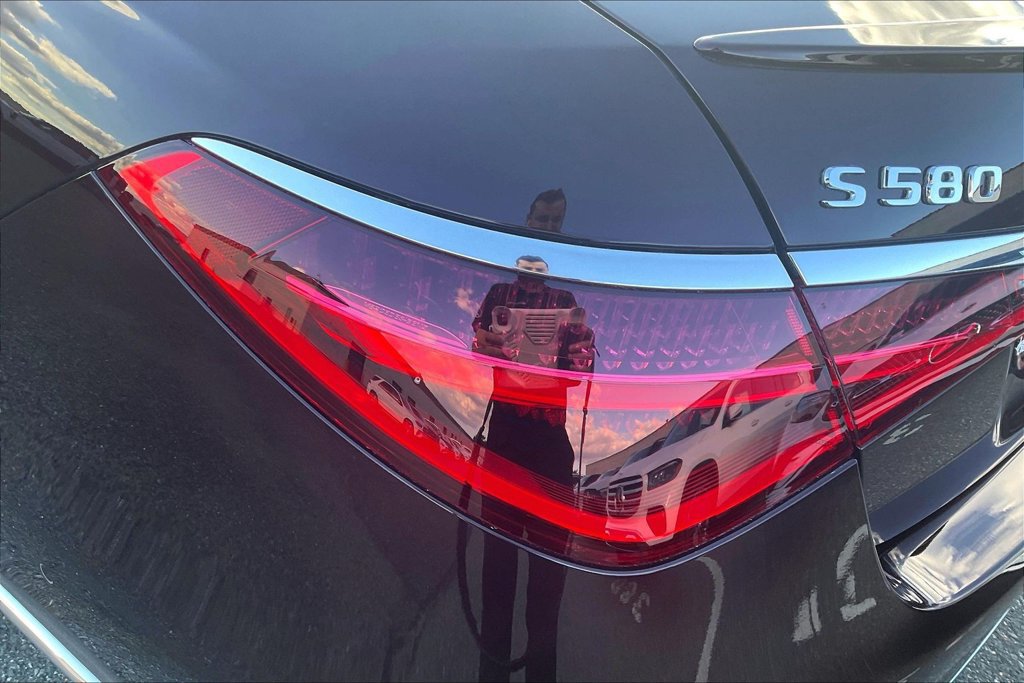 Certified 2021 Mercedes-Benz S 580 4MATIC Sedan image 24