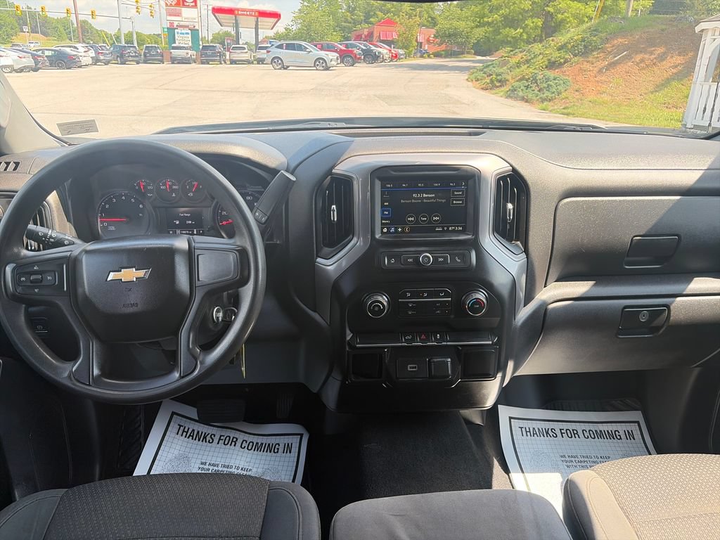 Used 2019 Chevrolet Silverado 1500 Custom w/ Custom Value Package AWD/4WD image 13