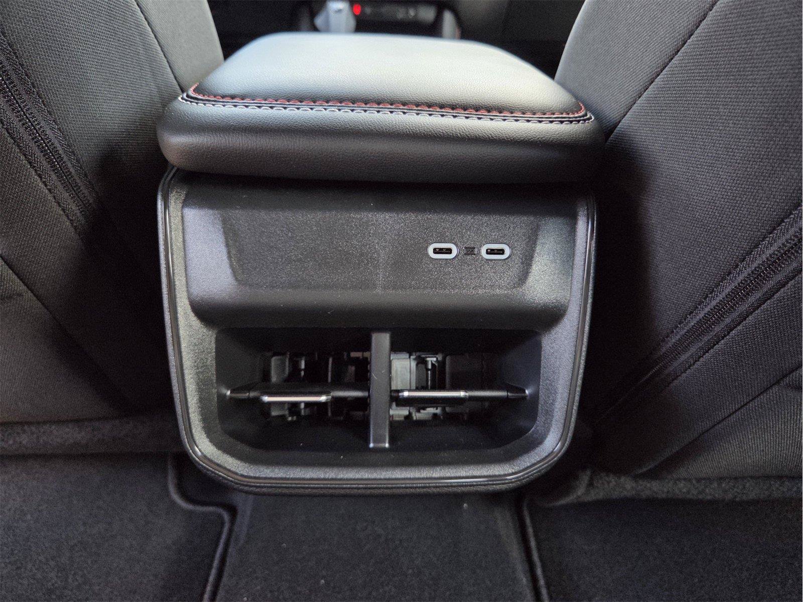 New 2026 Dodge Charger R/T AWD/4WD image 18