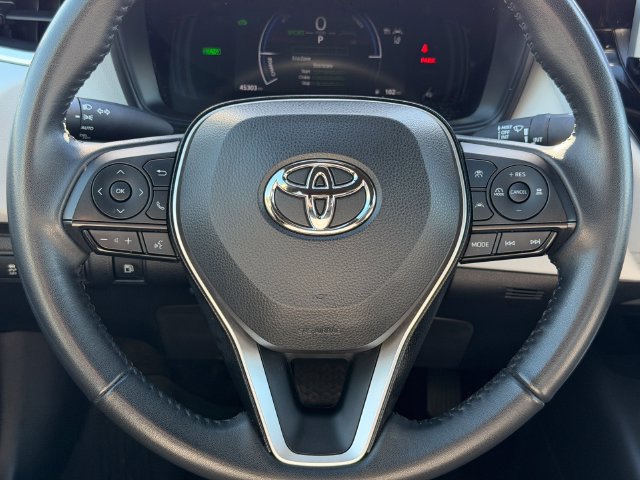 Certified 2025 Toyota Corolla SE w/ SE Premium Package AWD/4WD image 26