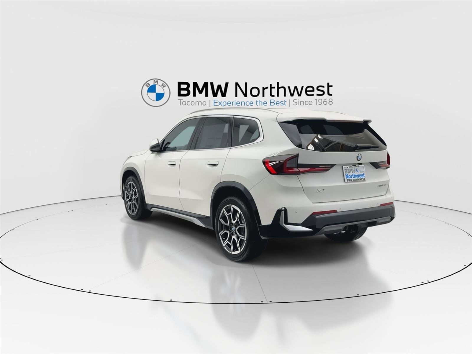 New 2026 BMW X1 xDrive28i w/ Technology Package AWD/4WD image 12