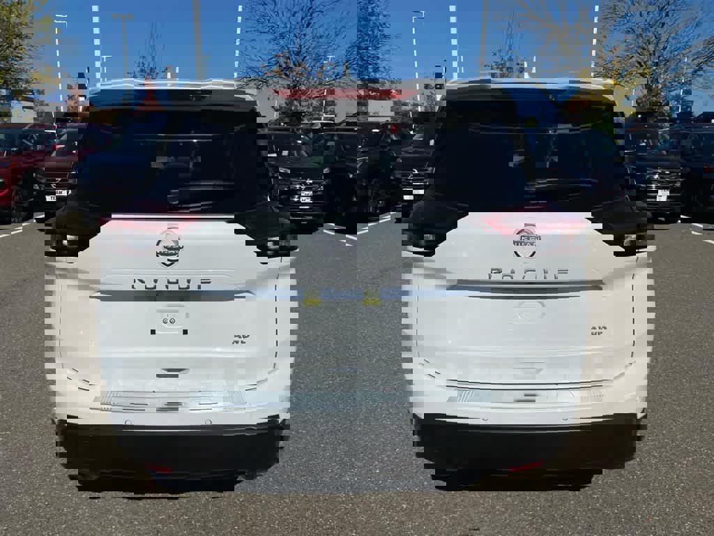 New 2026 Nissan Rogue SV image 5