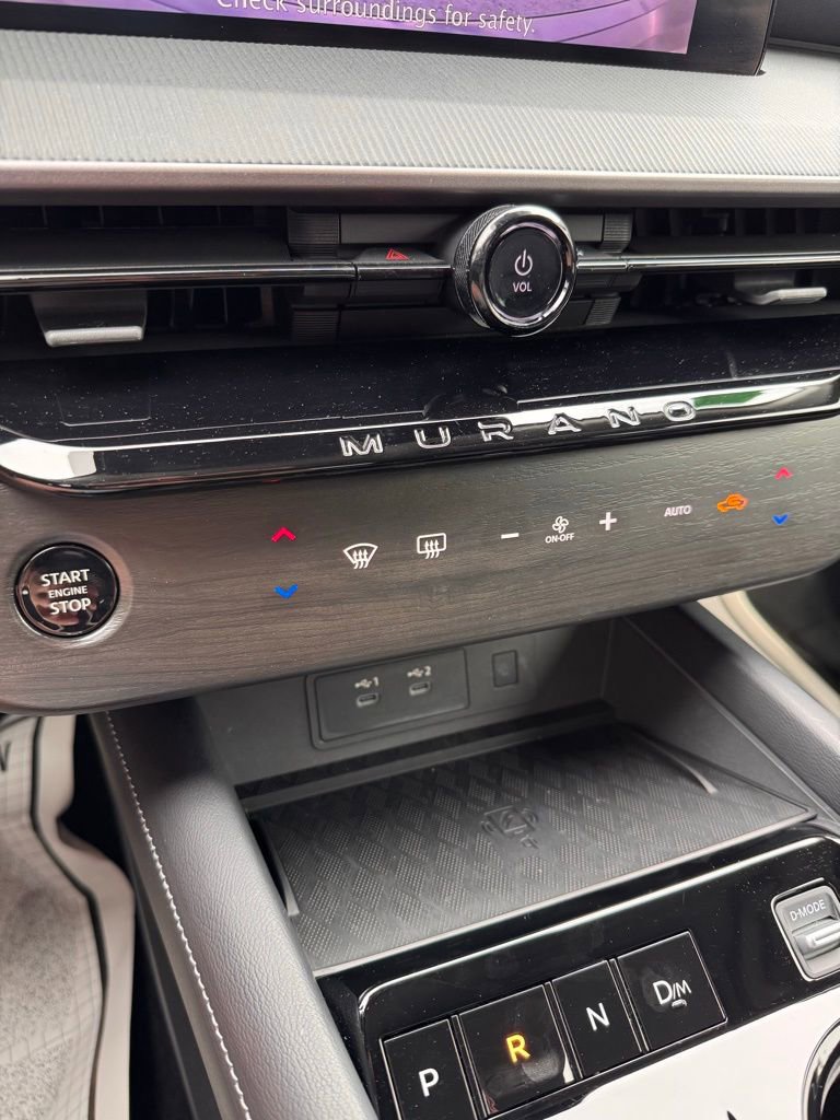 Used 2025 Nissan Murano SV AWD/4WD image 21