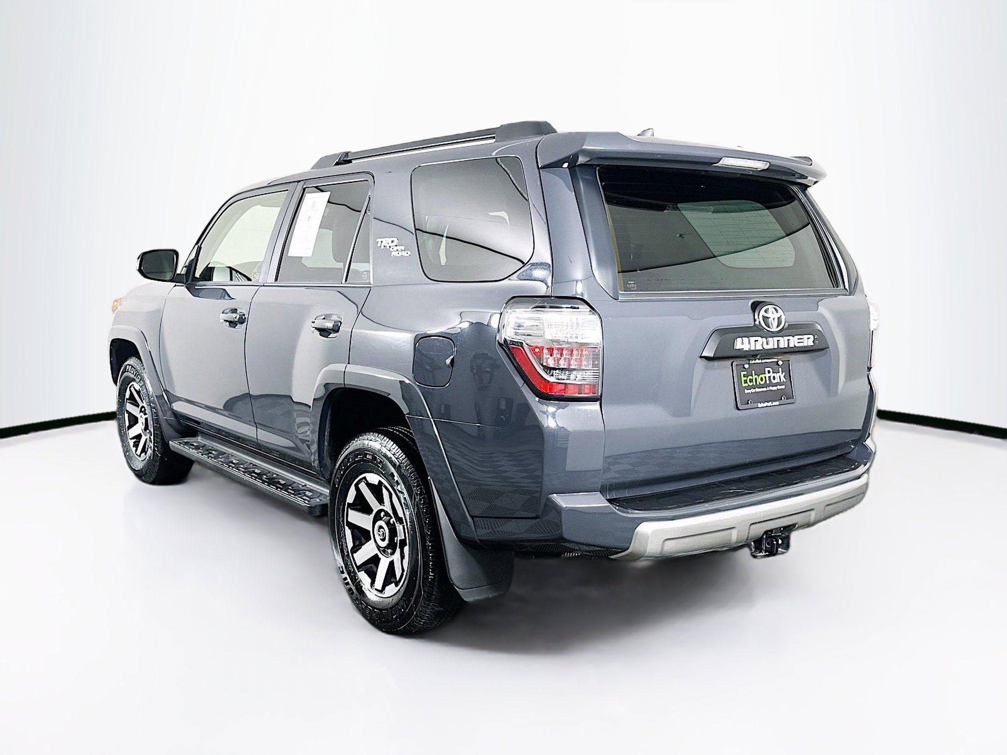 Used 2024 Toyota 4Runner TRD Off-Road Premium image 5